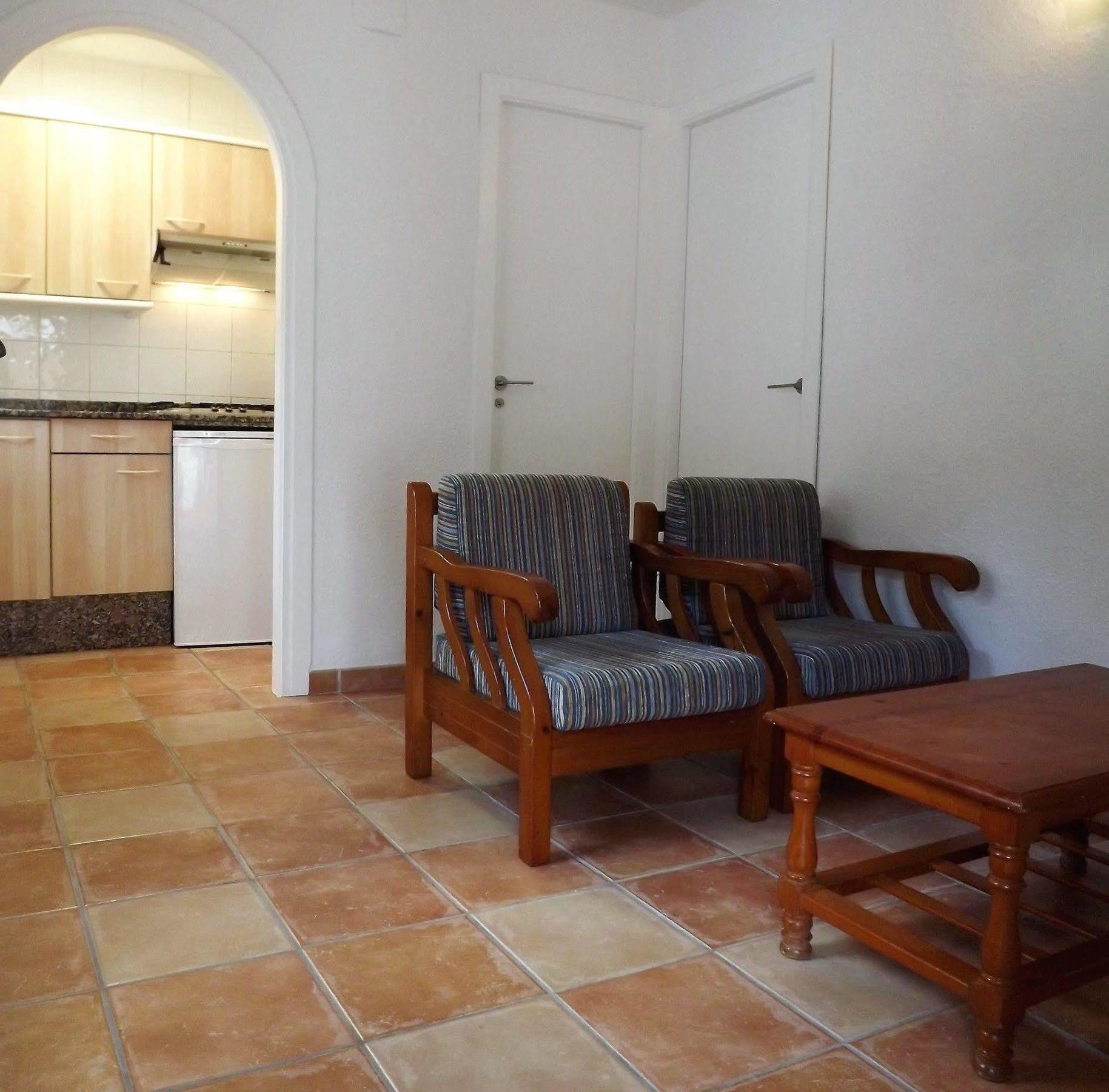Hôtel Bungalows El Arenal à Jávea Extérieur photo