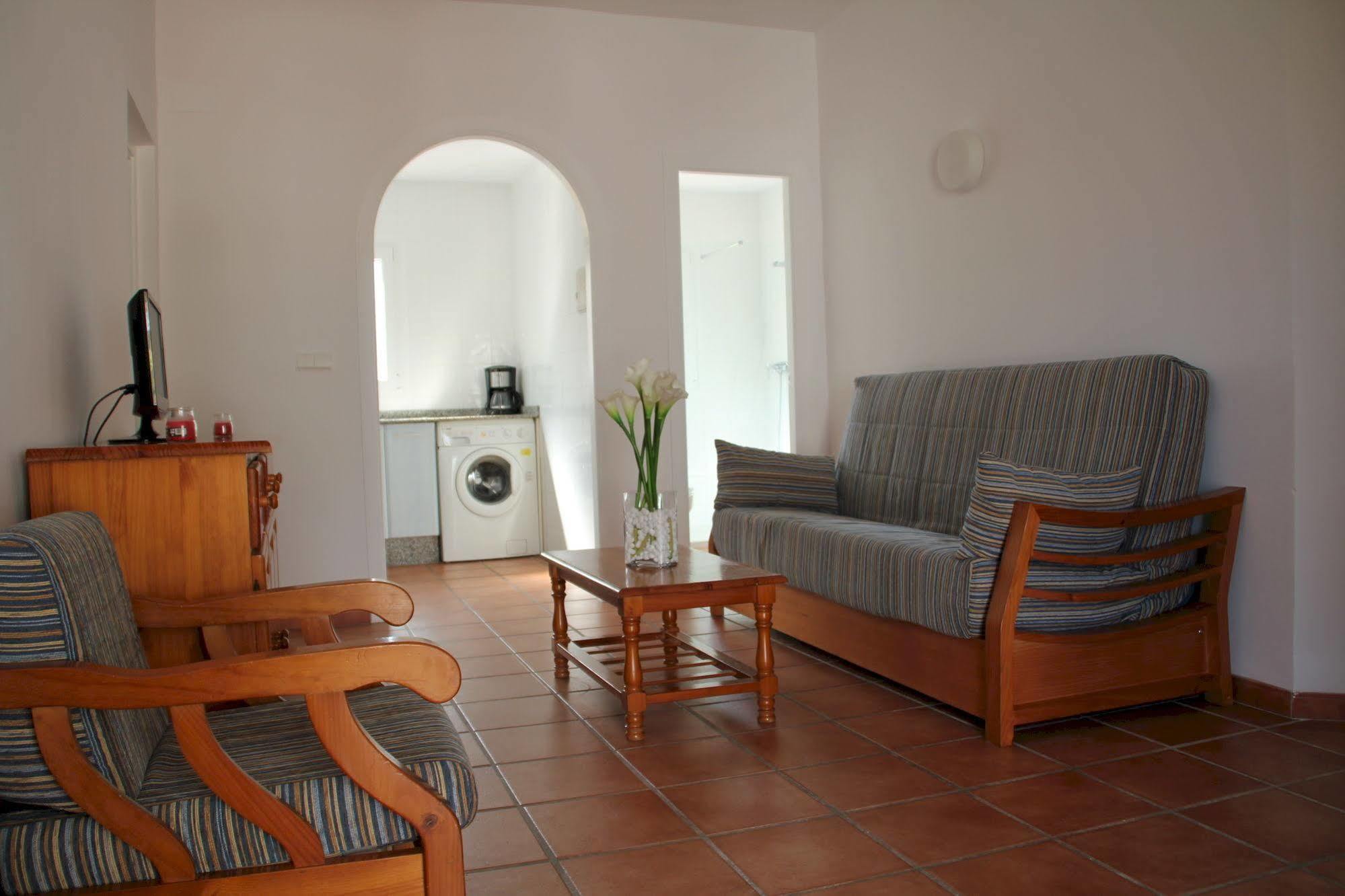Hôtel Bungalows El Arenal à Jávea Extérieur photo