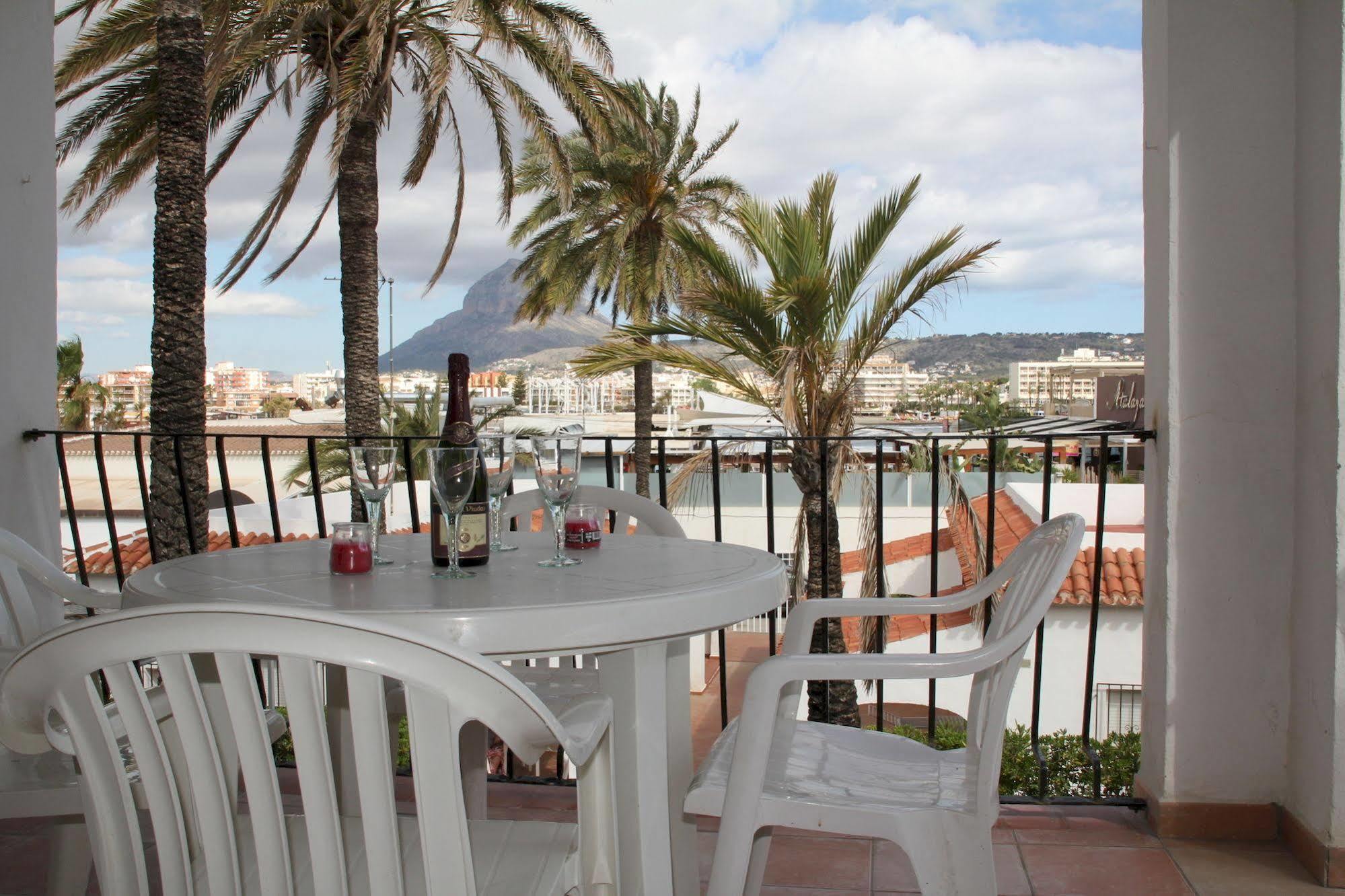 Hôtel Bungalows El Arenal à Jávea Extérieur photo